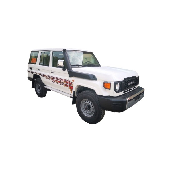 Toyota Land Cruiser 76 | Versatile Off-Roader