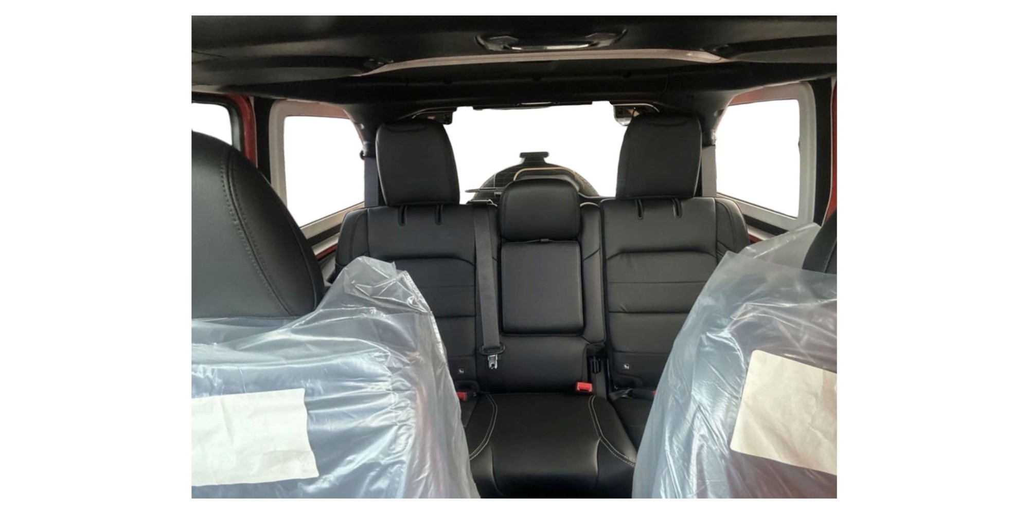 Jeep Wrangler Sahara | Iconic Off-Road