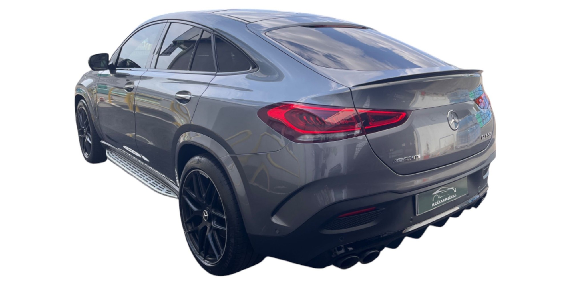 Mercedes-AMG GLE 53 | Sporty Luxury