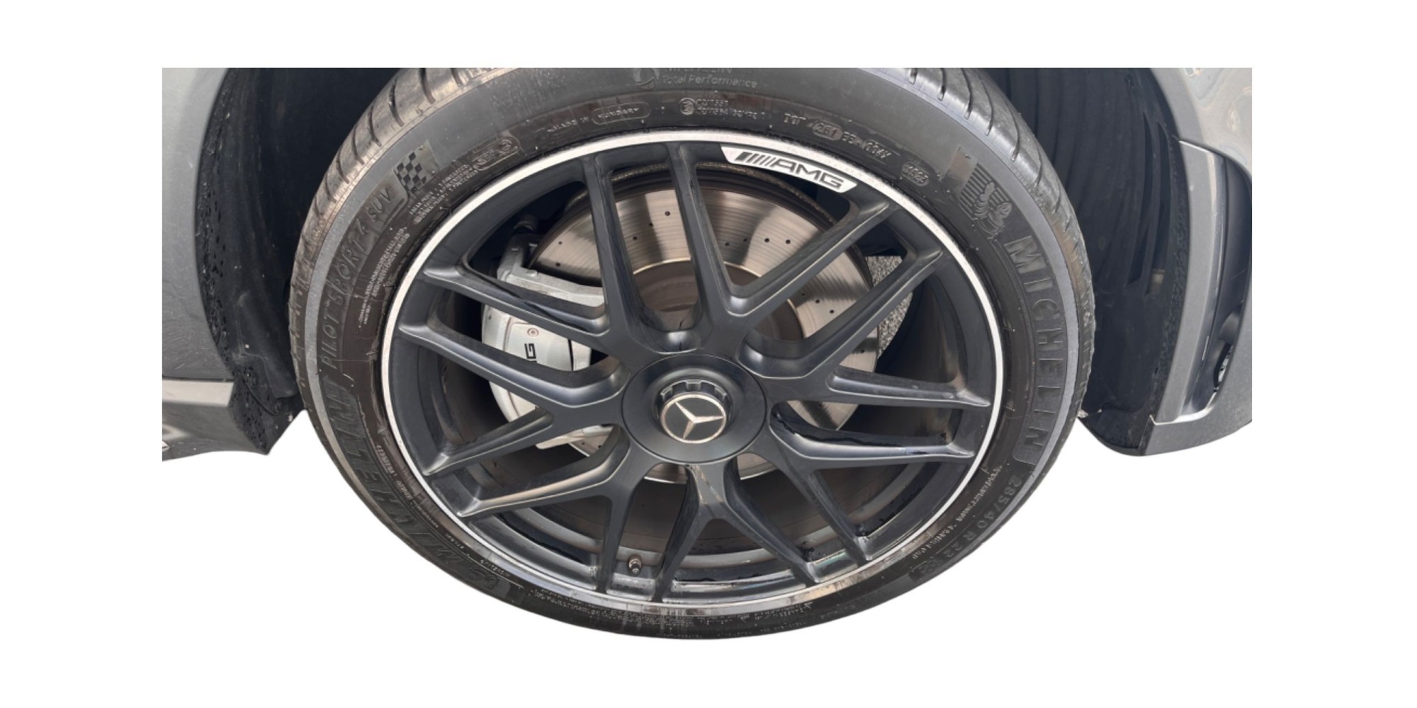 Mercedes-AMG GLE 53 | Sporty Luxury