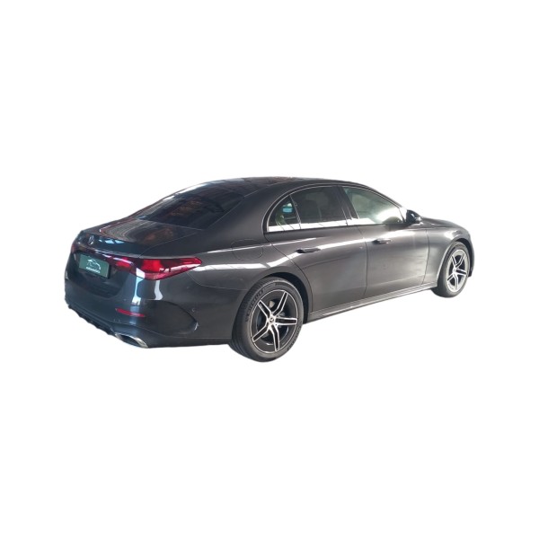 Mercedes E-Class Sedan - Save 13% Now! | Modena Motors GMBH