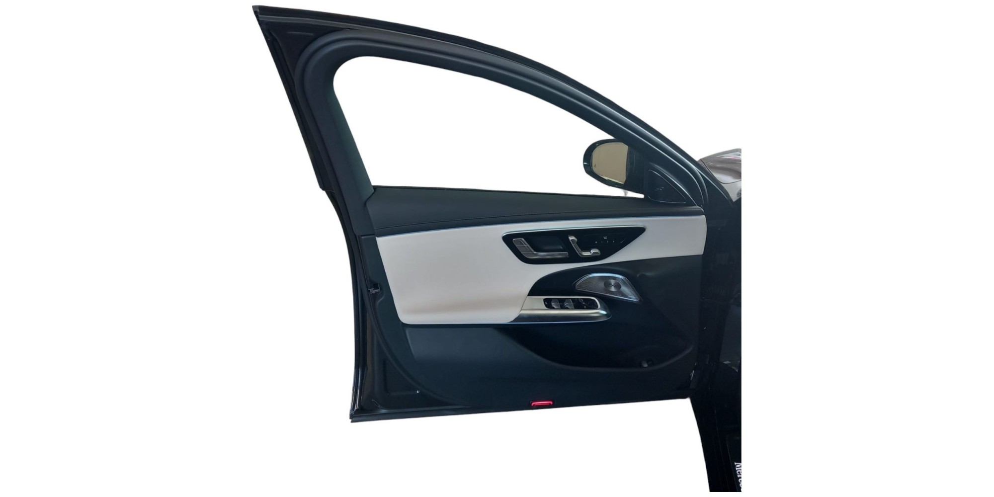 Mercedes E-Class Sedan - Save 13% Now! | Modena Motors GMBH