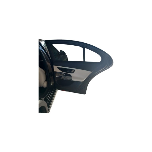 Mercedes E-Class Sedan - Save 13% Now! | Modena Motors GMBH