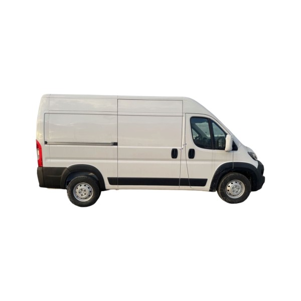 Peugeot Boxer Panel Van | Versatile Commercial Vehicle