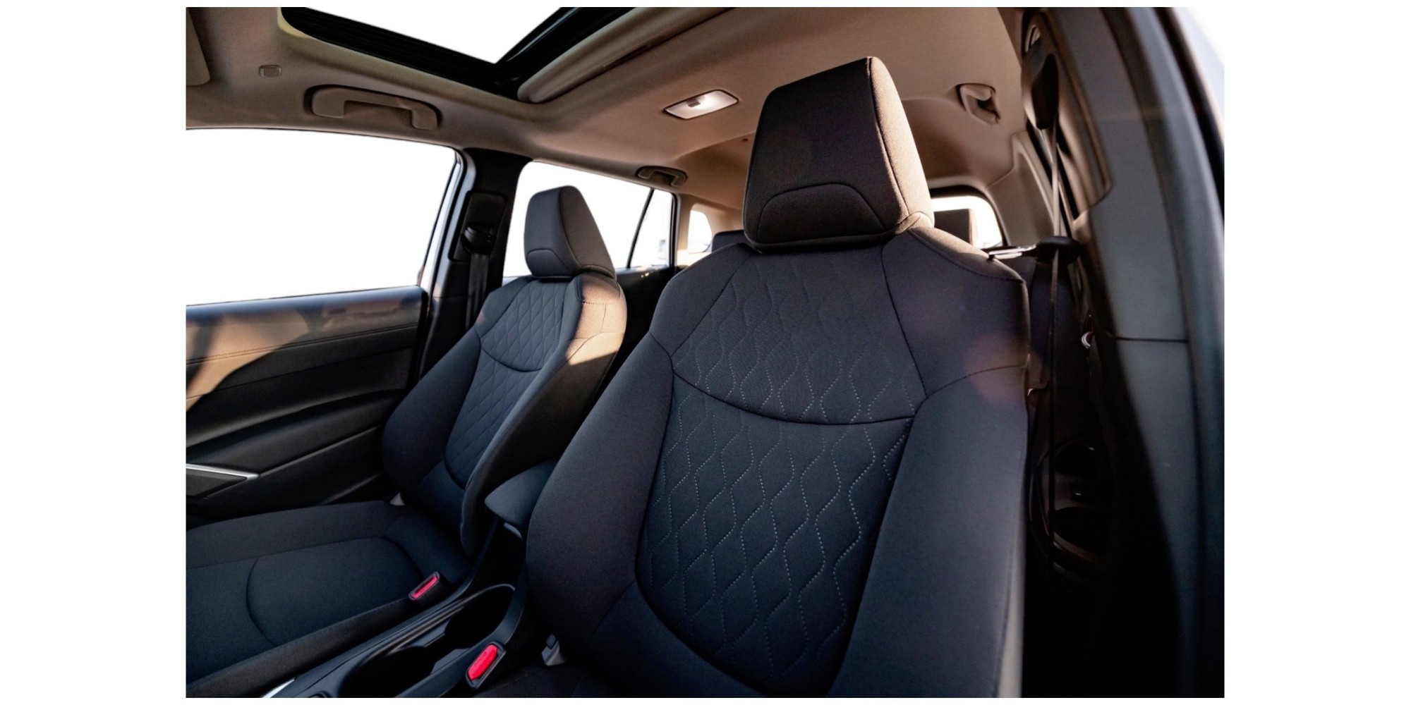 Toyota Corolla Cross | Premium Hybrid SUV