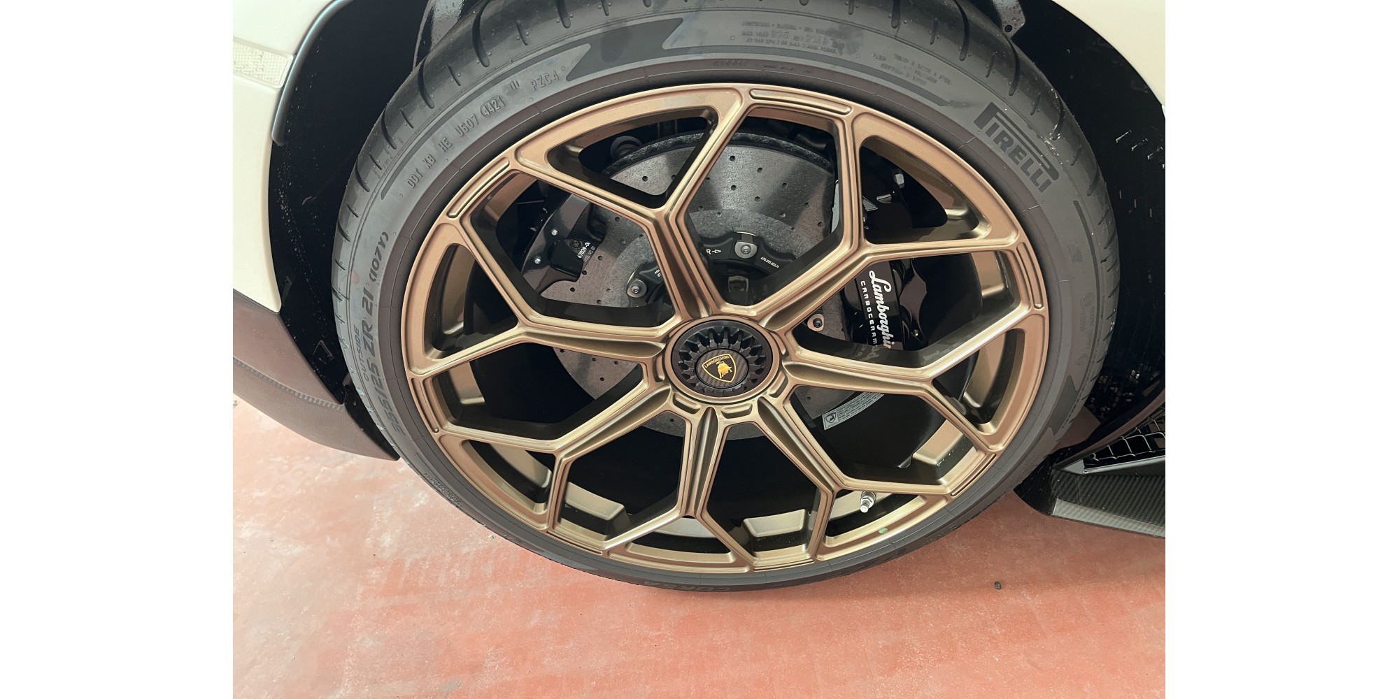 Lamborghini Aventador LP 780-4 Ultimae | Supercar Icon