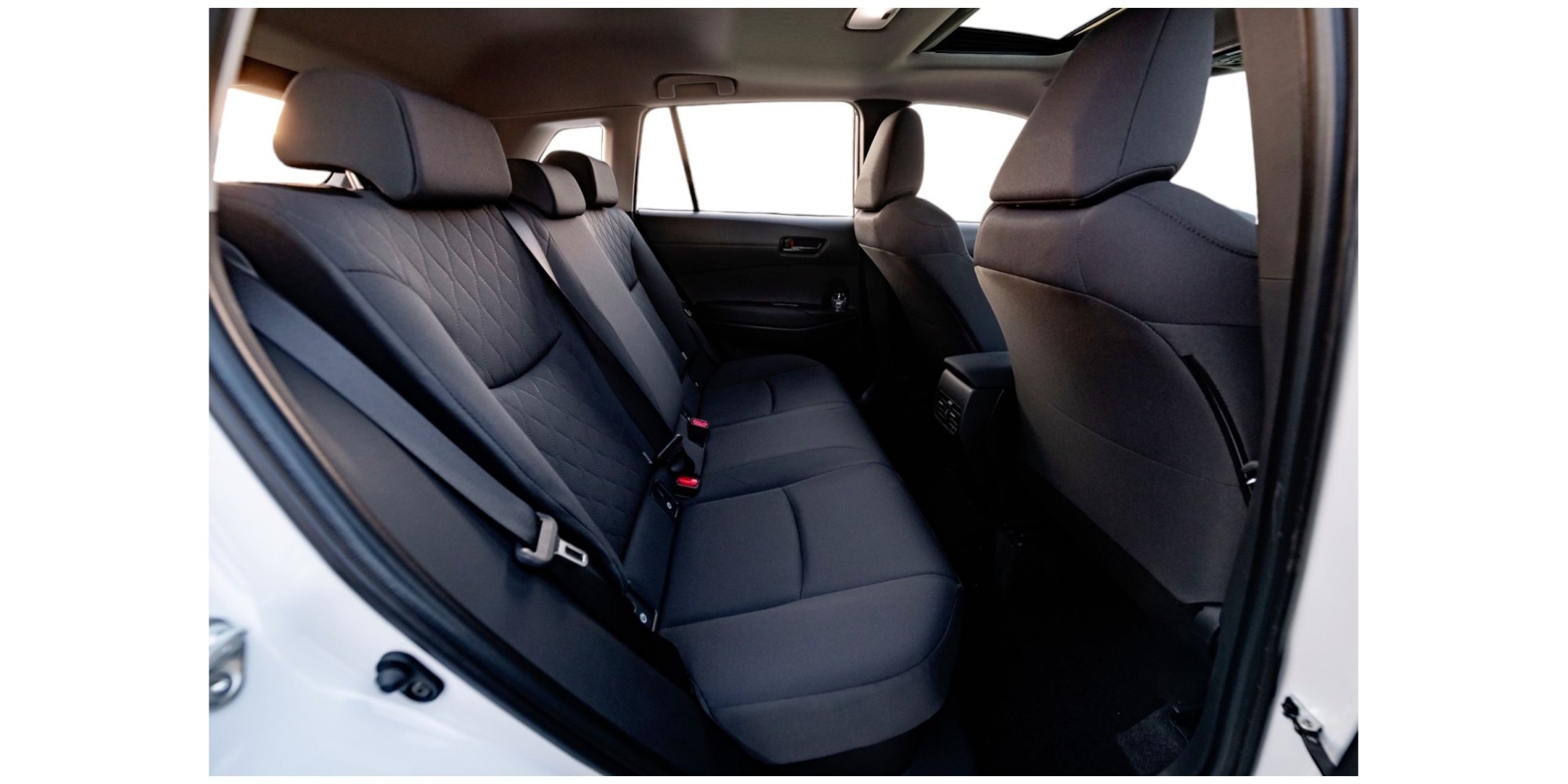 Toyota Corolla Cross | Premium Hybrid SUV