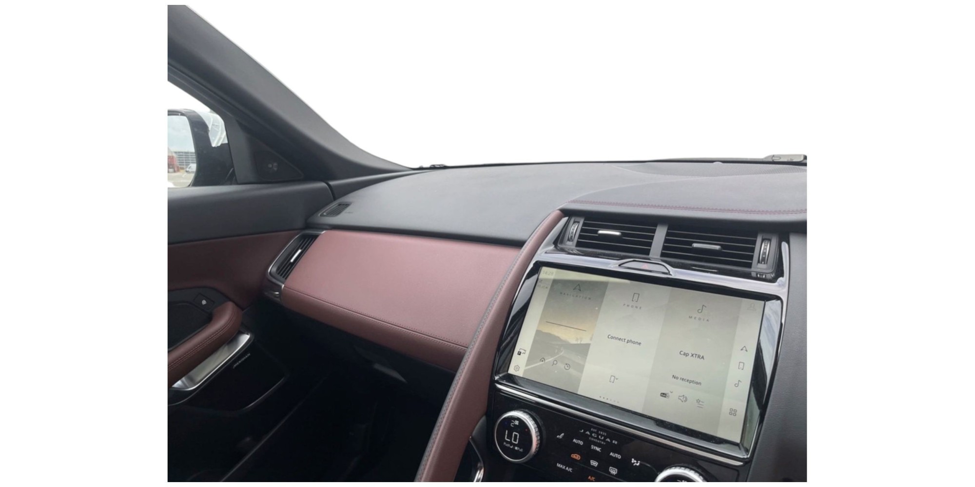 Jaguar E-Pace | Sporty and Luxurious Compact SUV