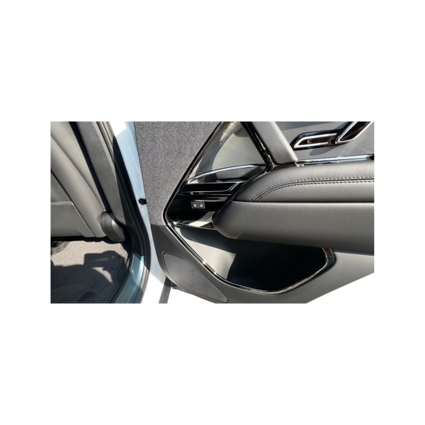 Range Rover Sport | Luxury SUV with Dynamic Drive