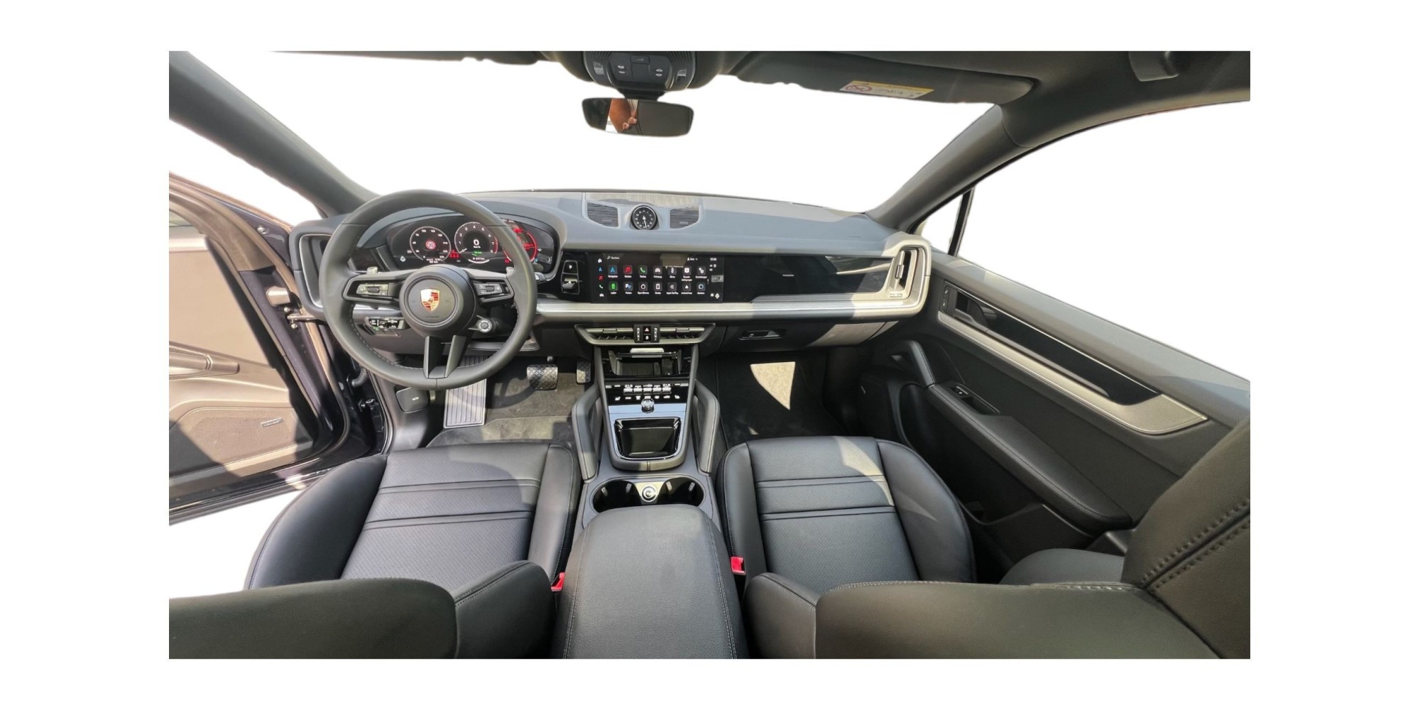 Porsche Cayenne | Luxury and Versatility in an SUV