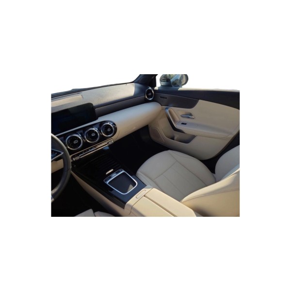 Mercedes-Benz A 180d | Compact Diesel Hatchback