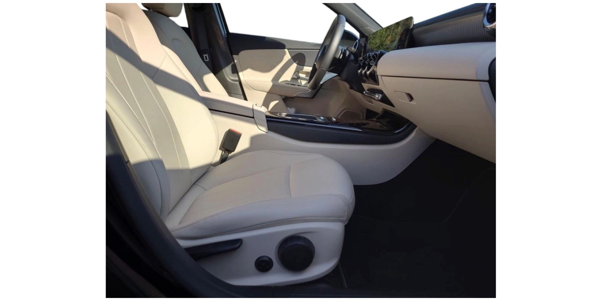 Mercedes-Benz A 180d | Compact Diesel Hatchback