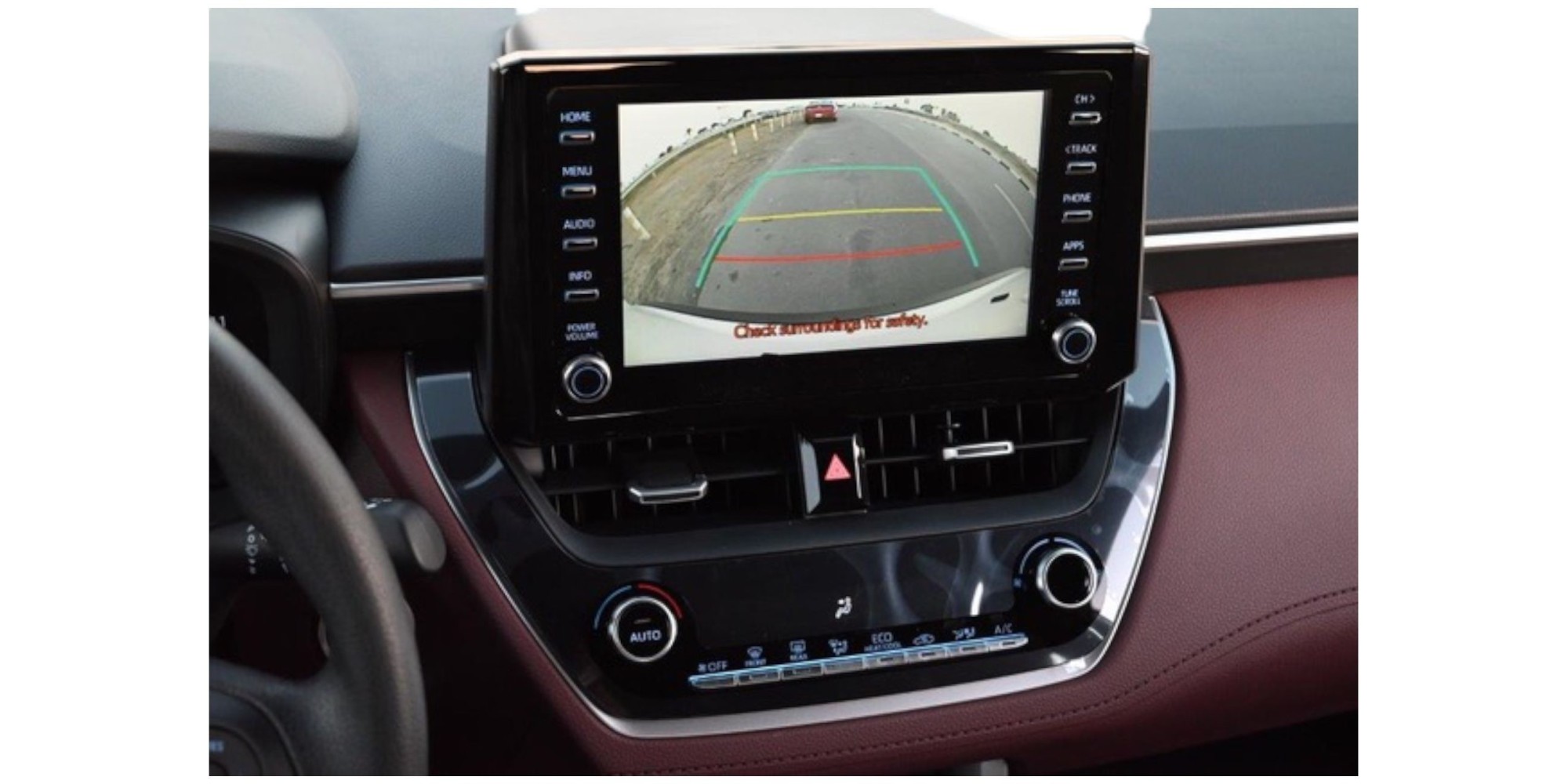 Toyota Corolla Cross Hybrid | Premium SUV