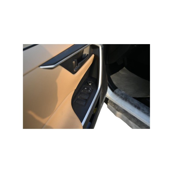 Toyota RAV4 LE Hybrid | Eco-Friendly AWD SUV