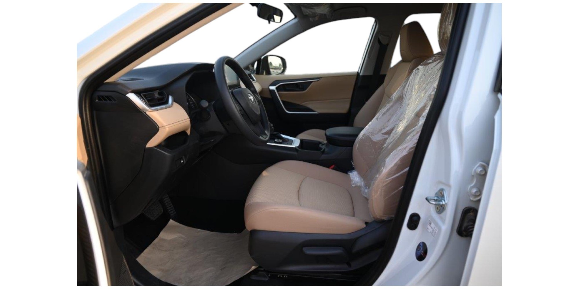 Toyota RAV4 LE Hybrid | Eco-Friendly AWD SUV