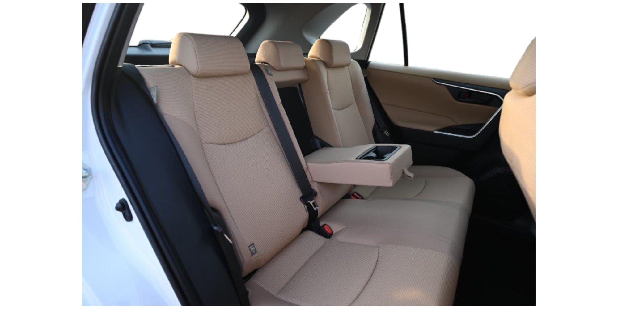 Toyota RAV4 LE Hybrid | Eco-Friendly AWD SUV