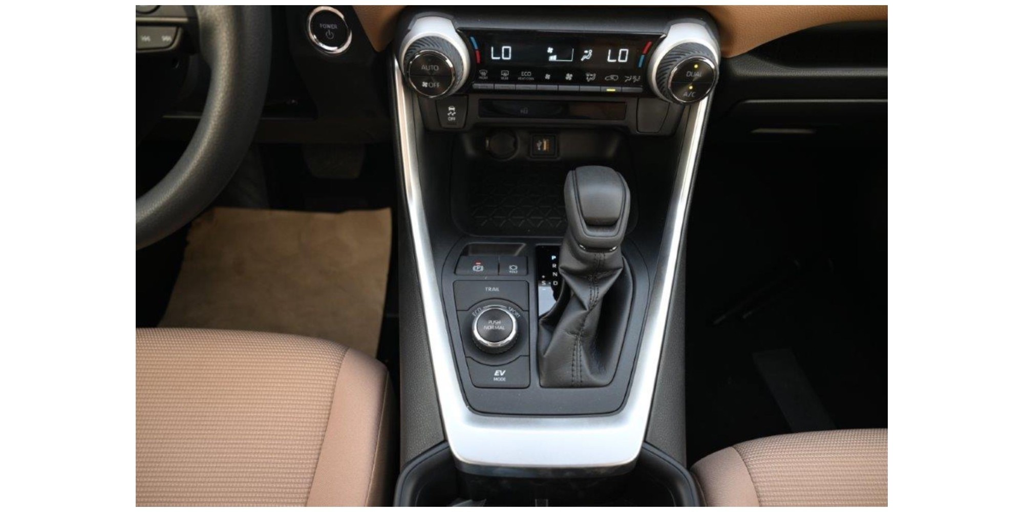 Toyota RAV4 LE Hybrid | Eco-Friendly AWD SUV