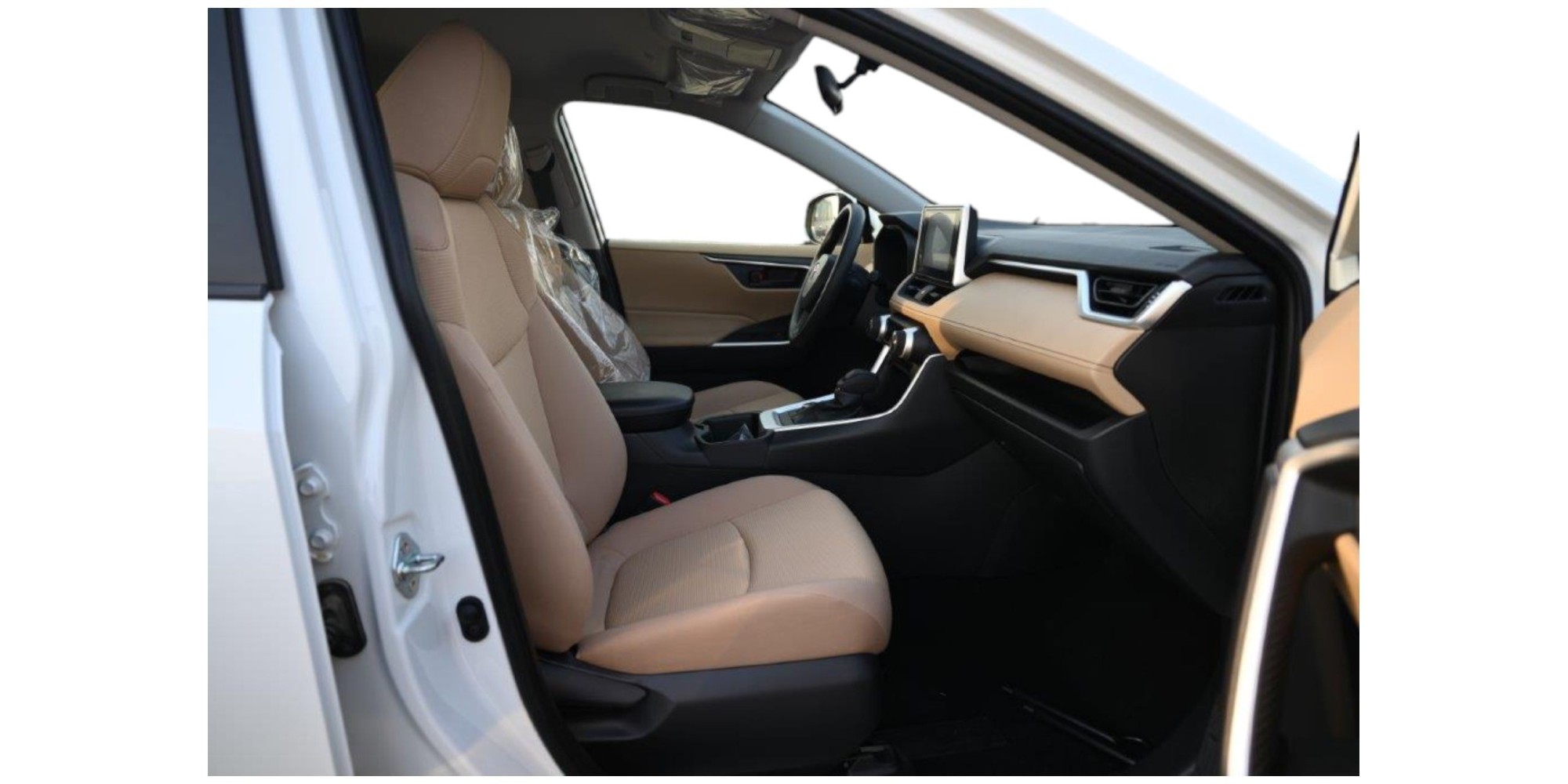 Toyota RAV4 LE Hybrid | Eco-Friendly AWD SUV