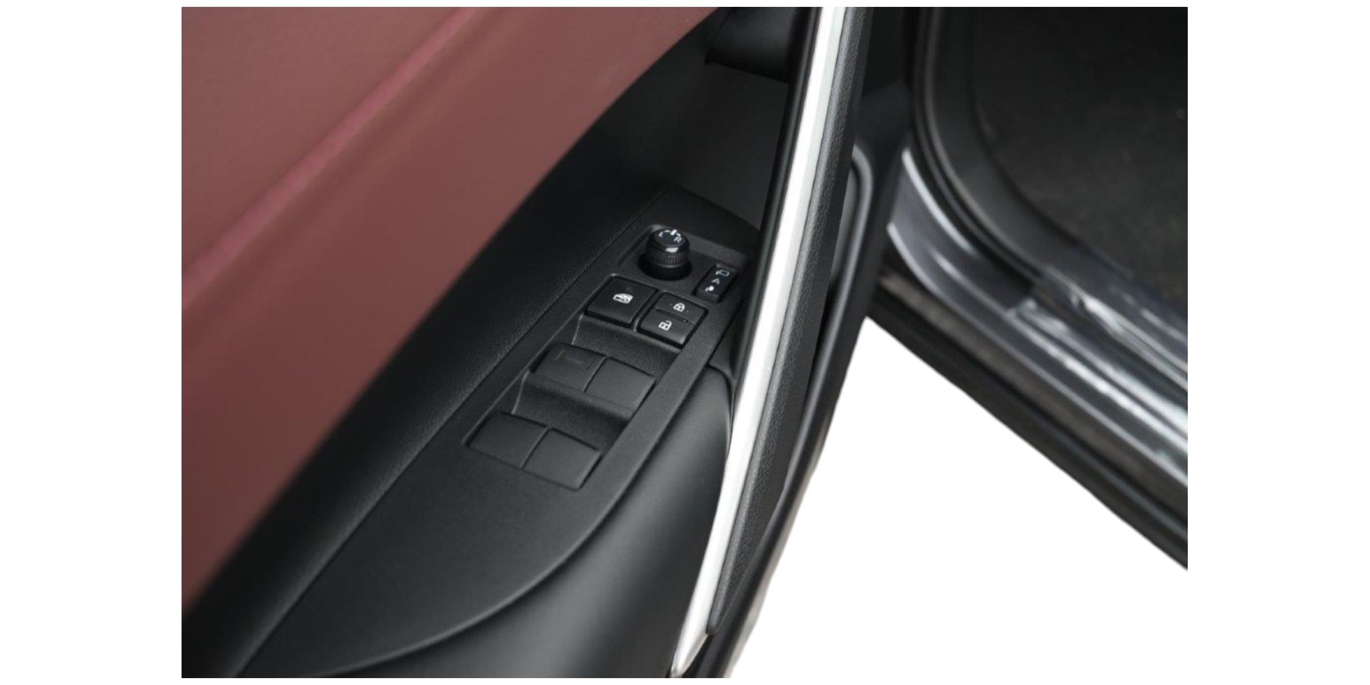 Toyota Corolla Cross Hybrid | Compact and Efficient SUV