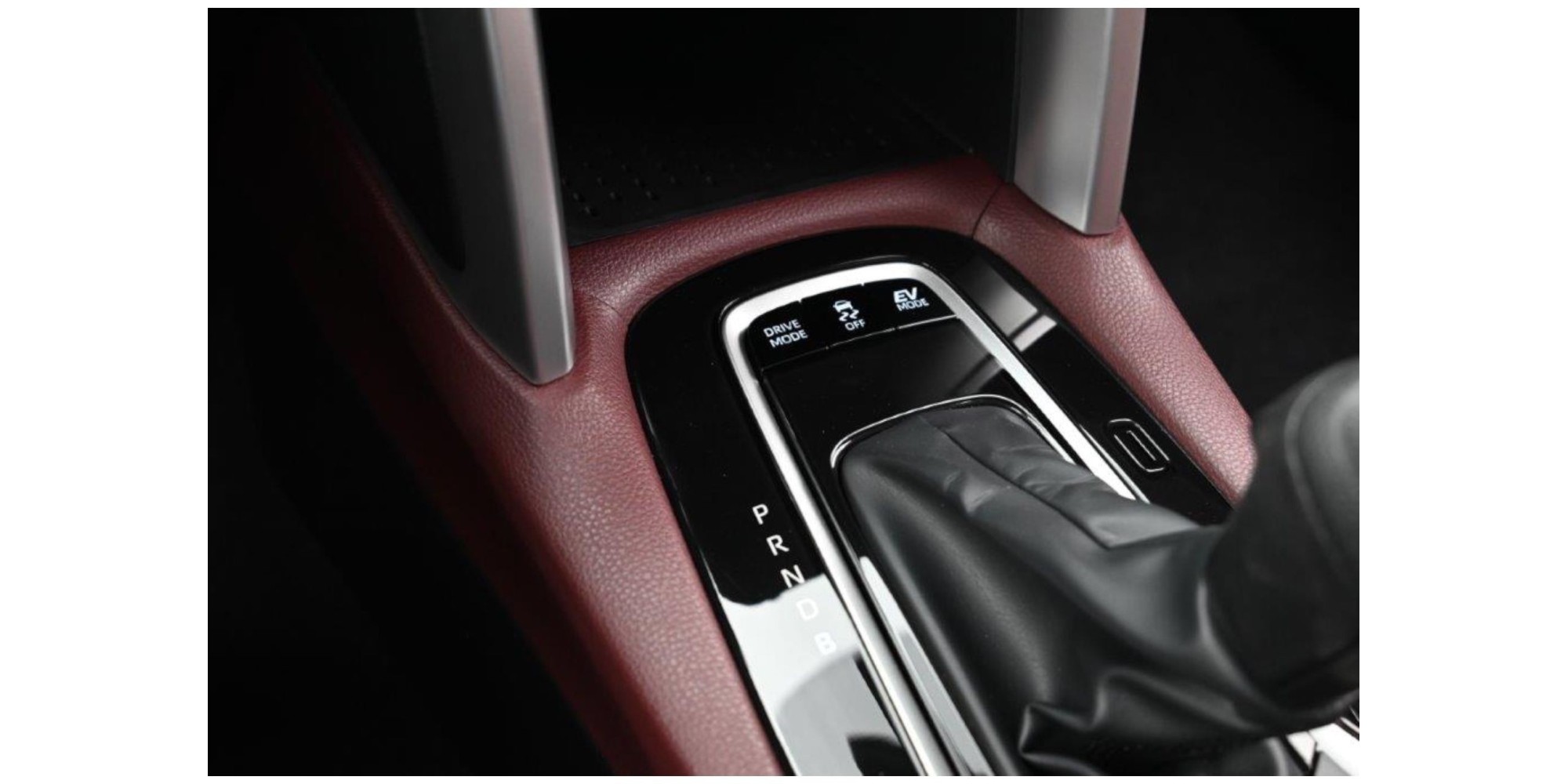 Toyota Corolla Cross Hybrid | Compact and Efficient SUV