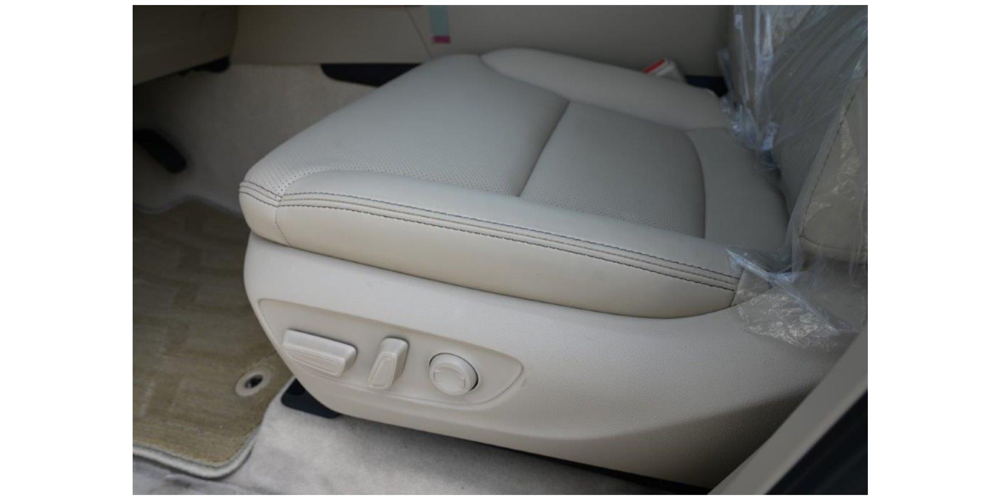 Toyota Land Cruiser GXR | 7-Seater Off-Road SUV