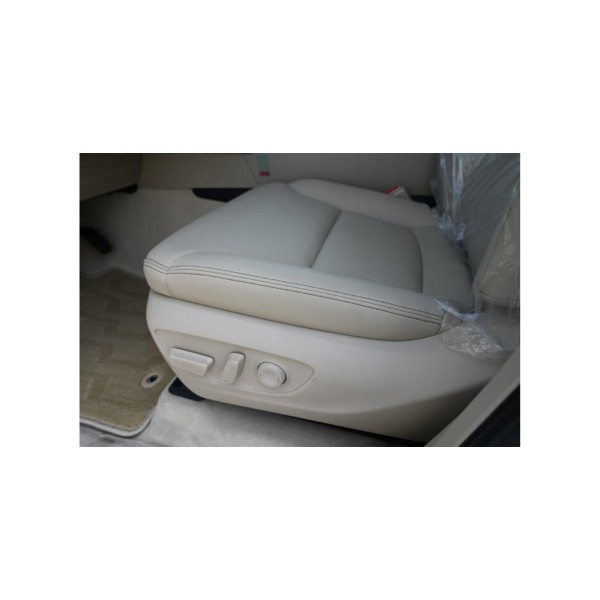 Toyota Land Cruiser GXR | 7-Seater Off-Road SUV