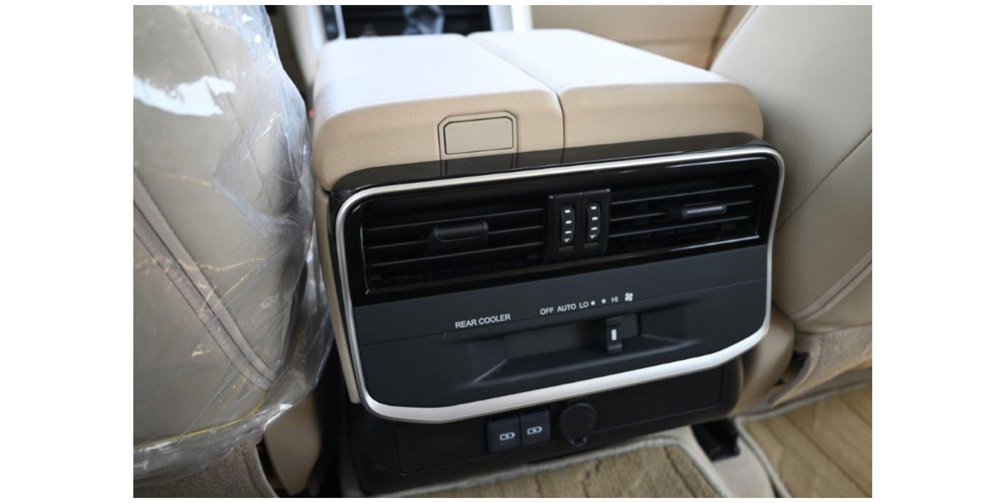 Toyota Land Cruiser GXR | 7-Seater Off-Road SUV