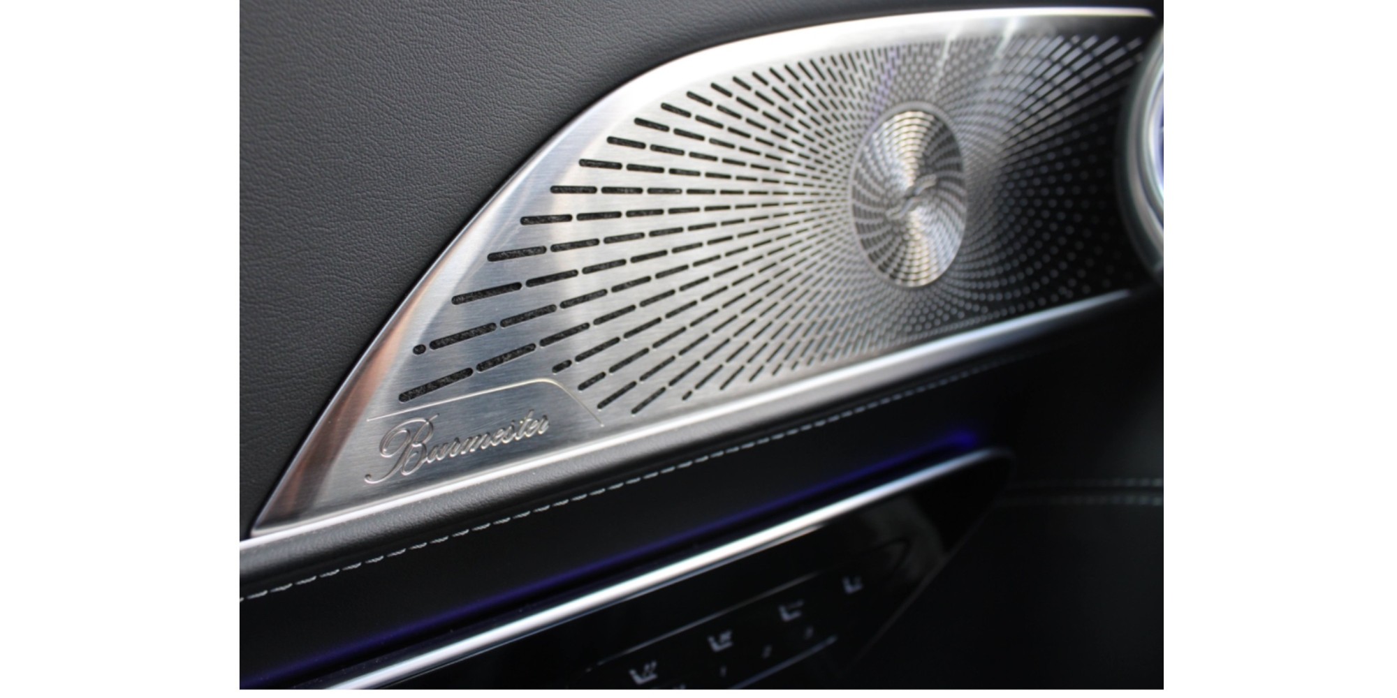 Mercedes-AMG SL 63 | Luxury Performance Roadster