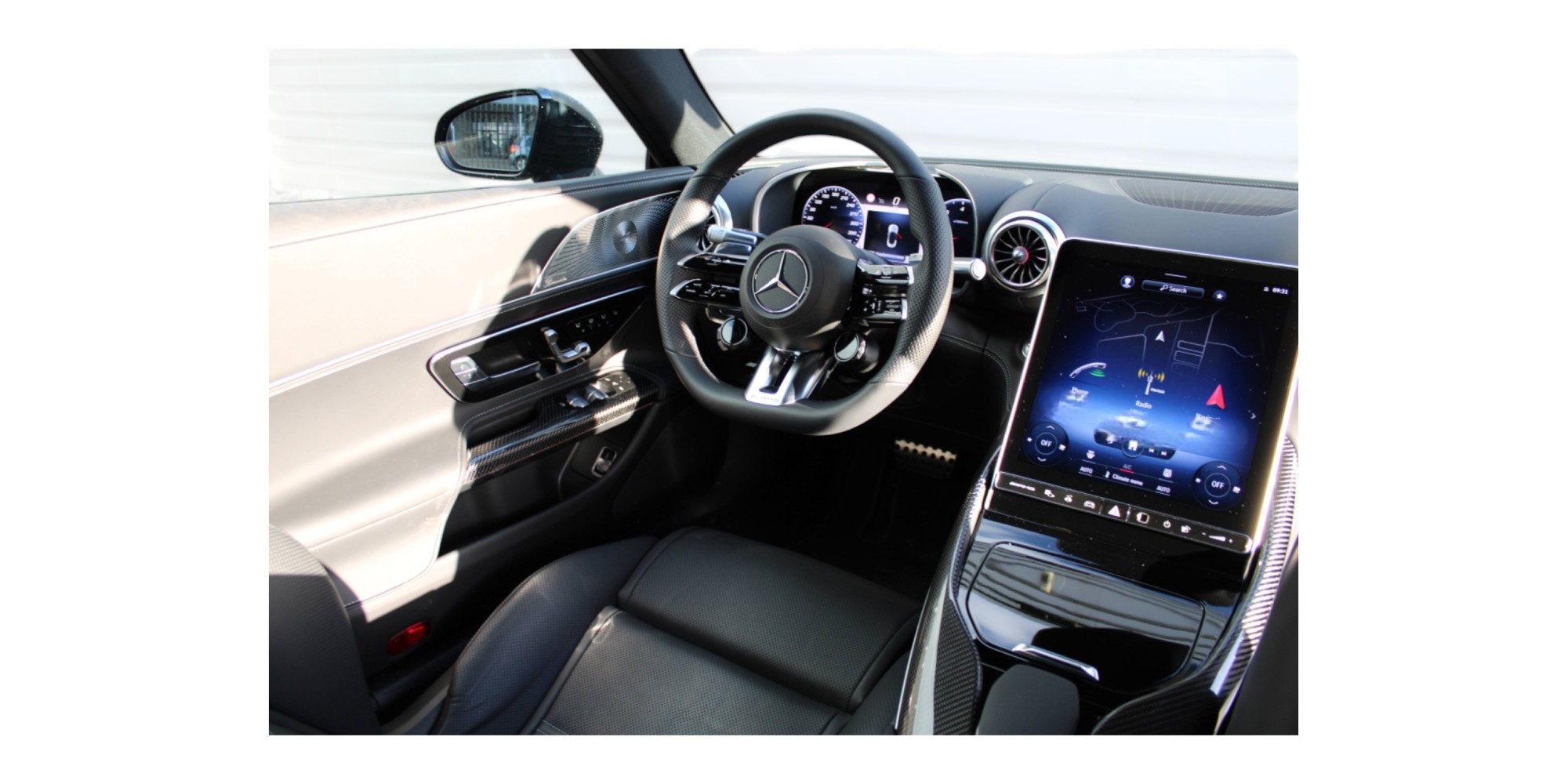 Mercedes-AMG SL 63 | Iconic Open-Top Performance