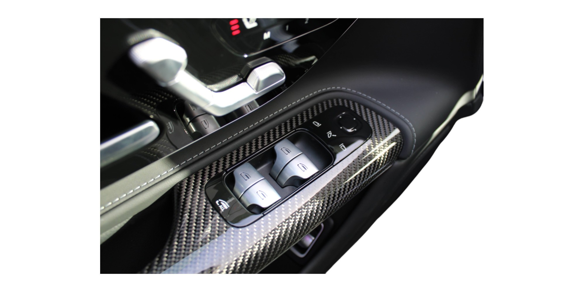 Mercedes-AMG SL 63 | Iconic Open-Top Performance