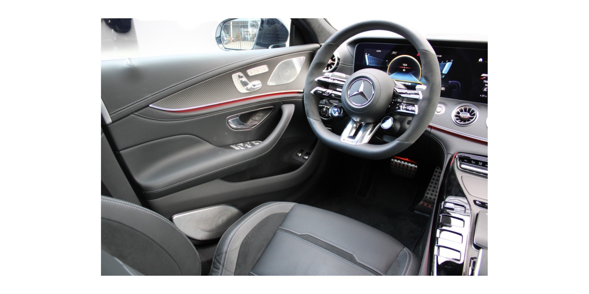 Mercedes-AMG GT 63 S E | High-Performance Luxury