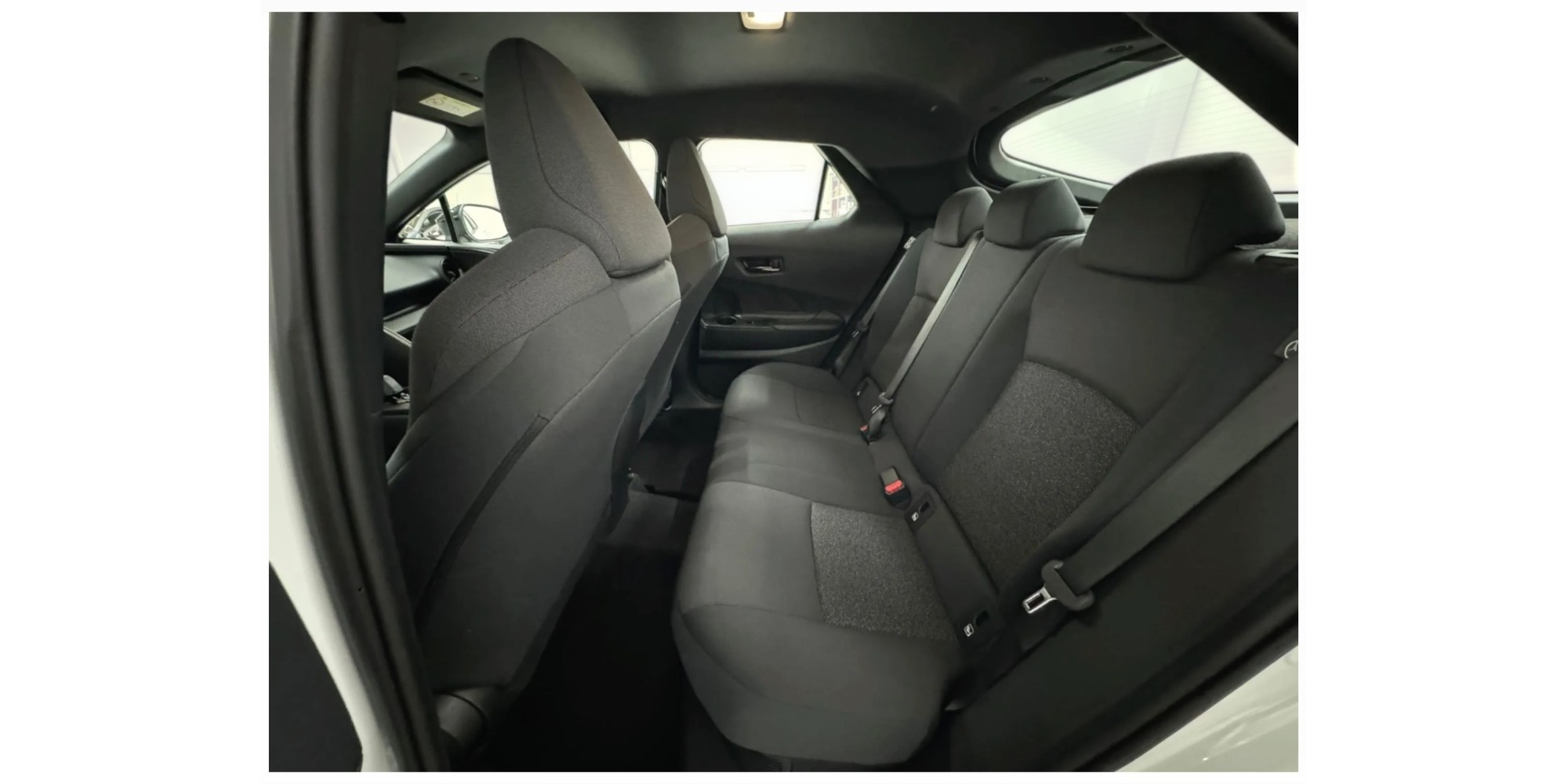 Toyota C-HR Active | Compact Hybrid SUV