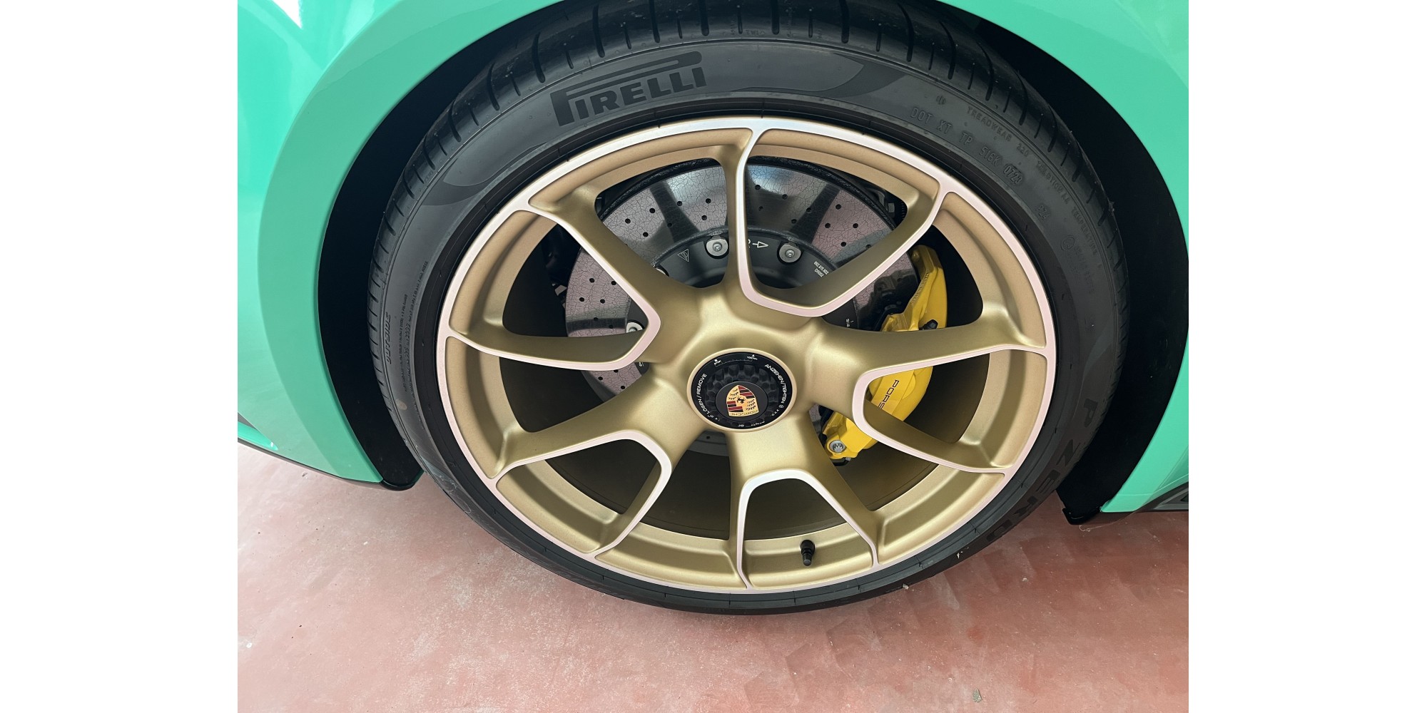 Porsche 911 992 Turbo S | Exclusive Manufaktur Edition