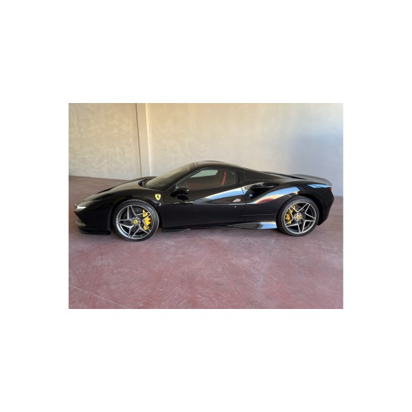 Ferrari F8 Spider | Open-Top Performance Icon