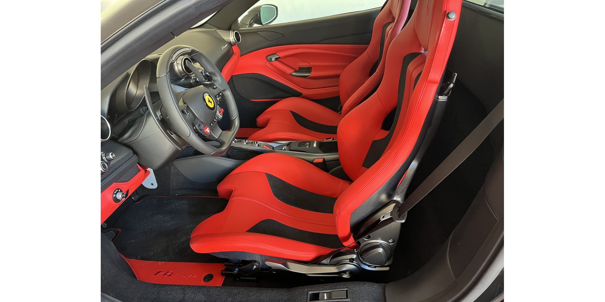 Ferrari F8 Spider | Open-Top Performance Icon