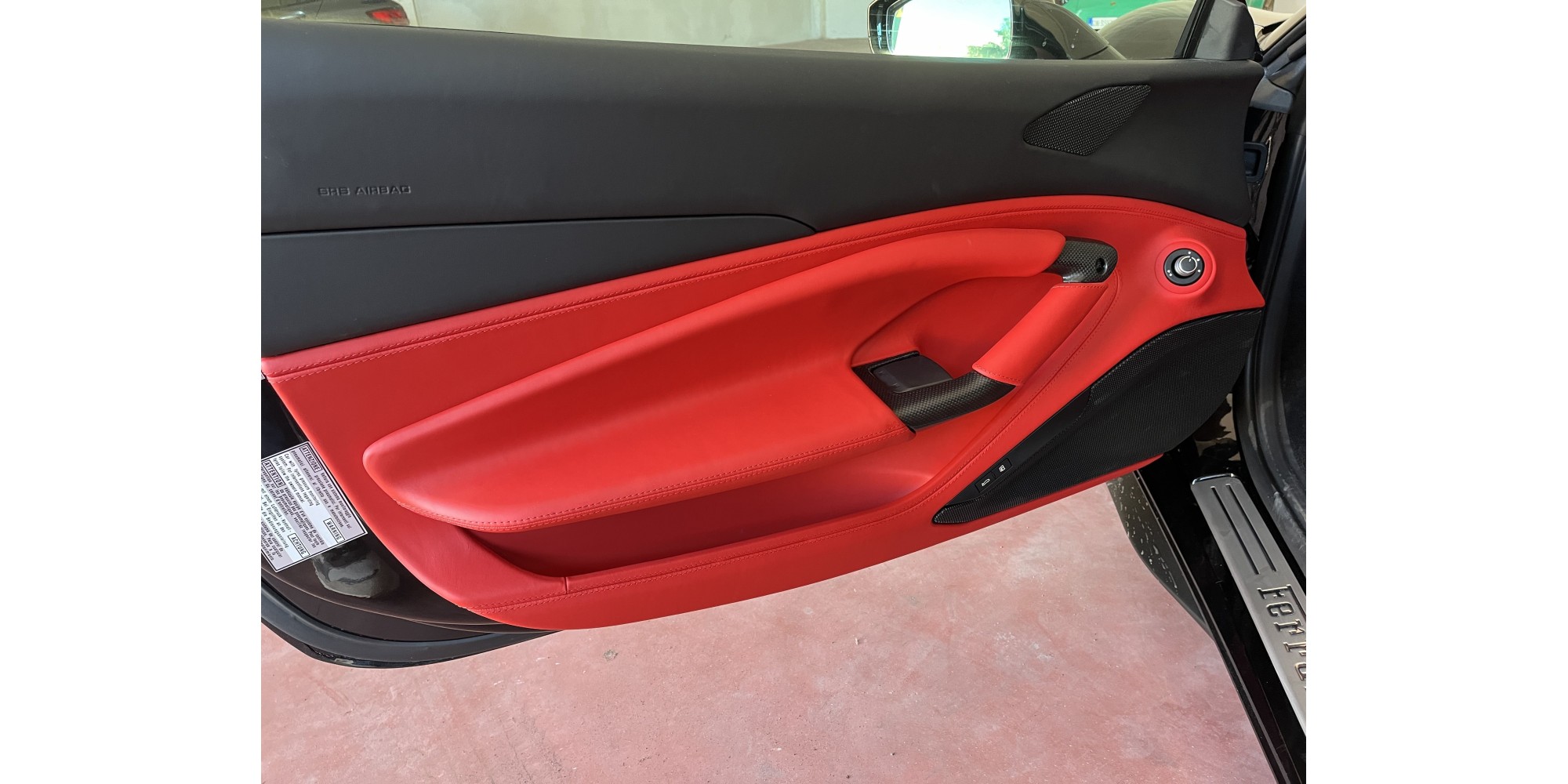 Ferrari F8 Spider | Open-Top Performance Icon