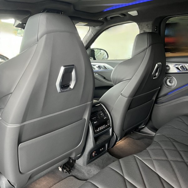 BMW XM | Save 14% | Ultimate Driving Machine