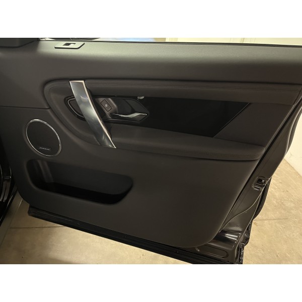 Land Rover Discovery Sport | Adventure and Style