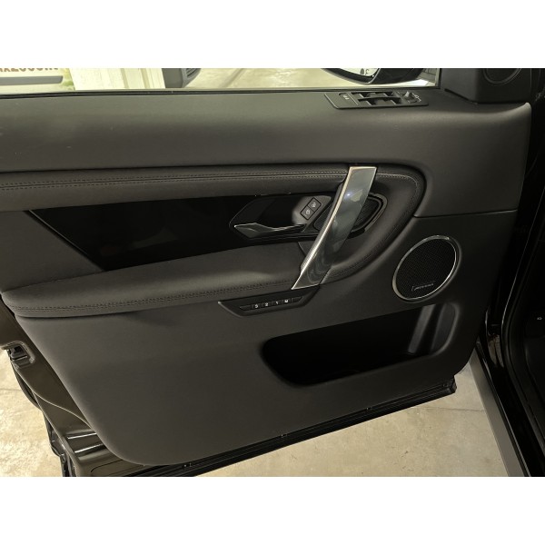 Land Rover Discovery Sport | Adventure and Style