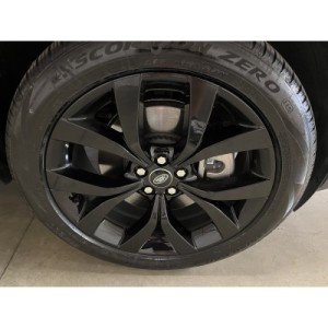 Land Rover Discovery Sport | Adventure and Style