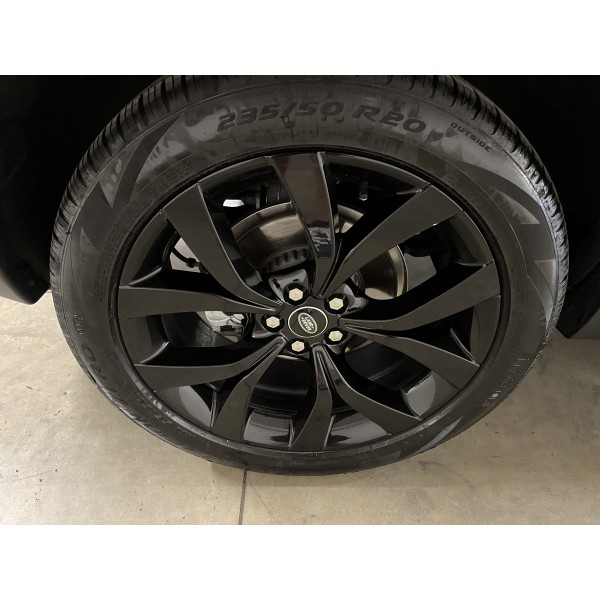 Land Rover Discovery Sport | Adventure and Style