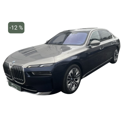 BMW Serie 7 | Luxury Redefined with 12% Off
