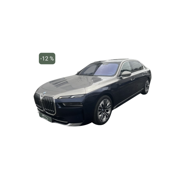 BMW Serie 7 | Luxury Redefined with 12% Off