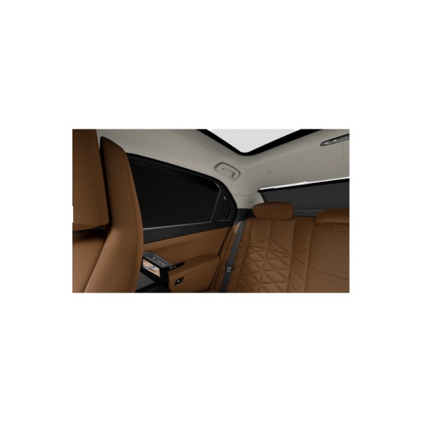 BMW i7 | Luxury Electric Sedan with 12% Off