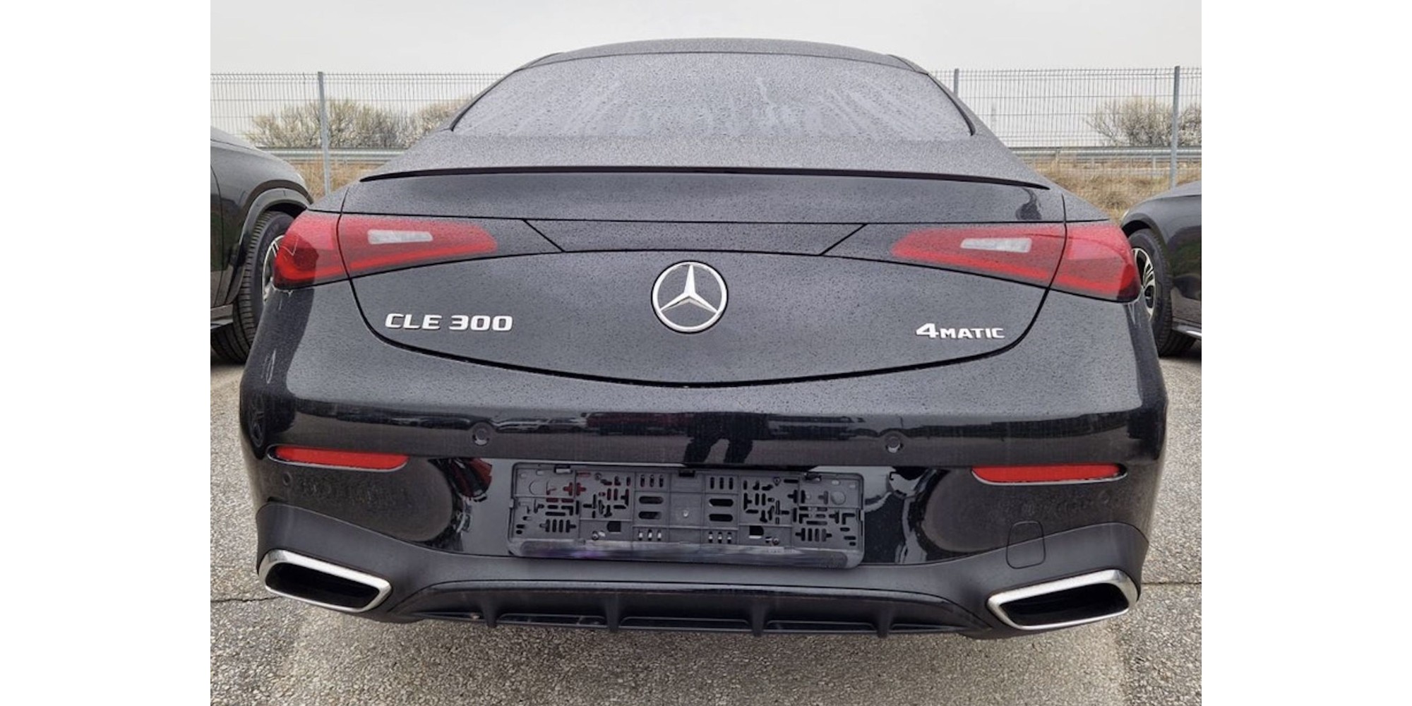 Mercedes-Benz CLE 300 Coupé | Stylish Red/Black Interior