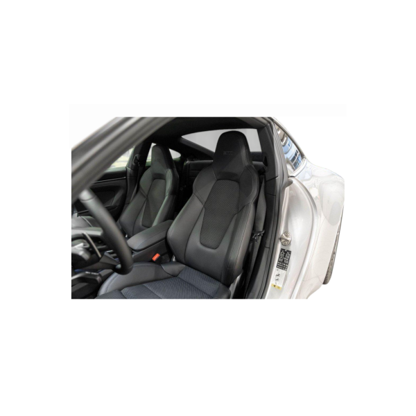 Porsche 911 Carrera T | Dynamic Performance