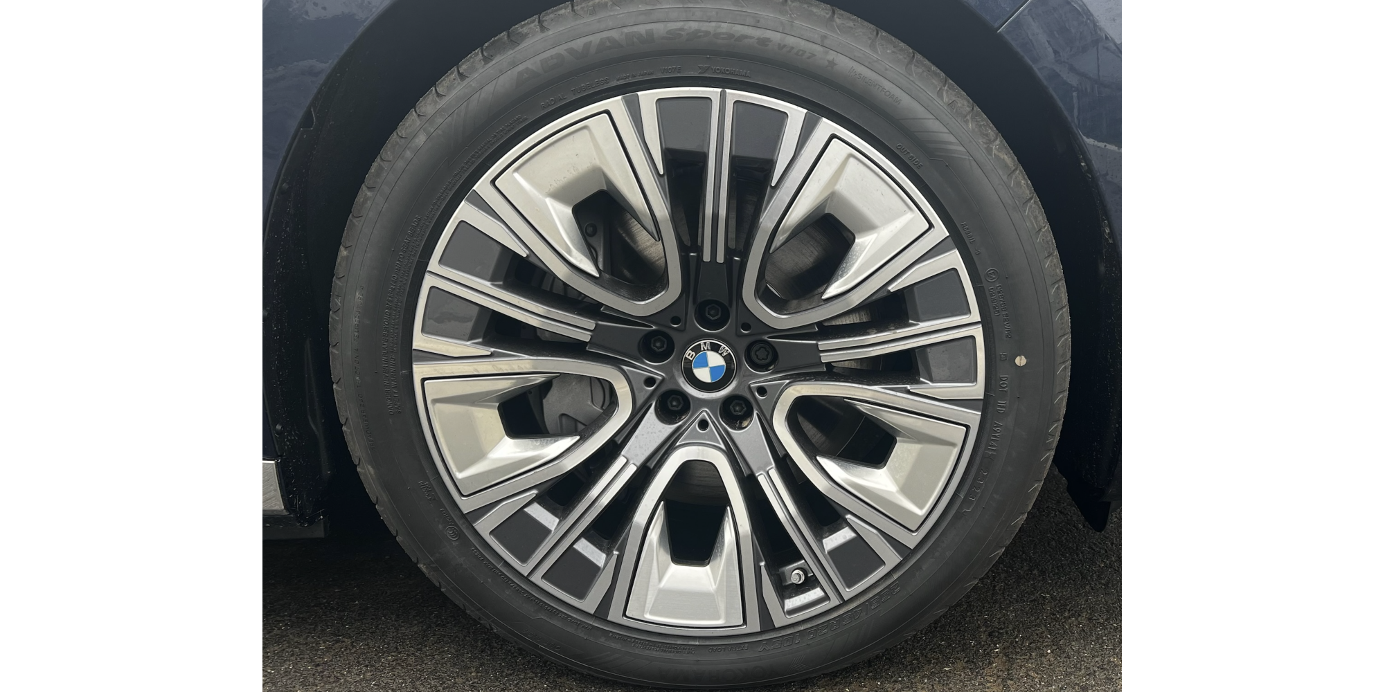 BMW Serie 7 | Luxury Redefined with 12% Off