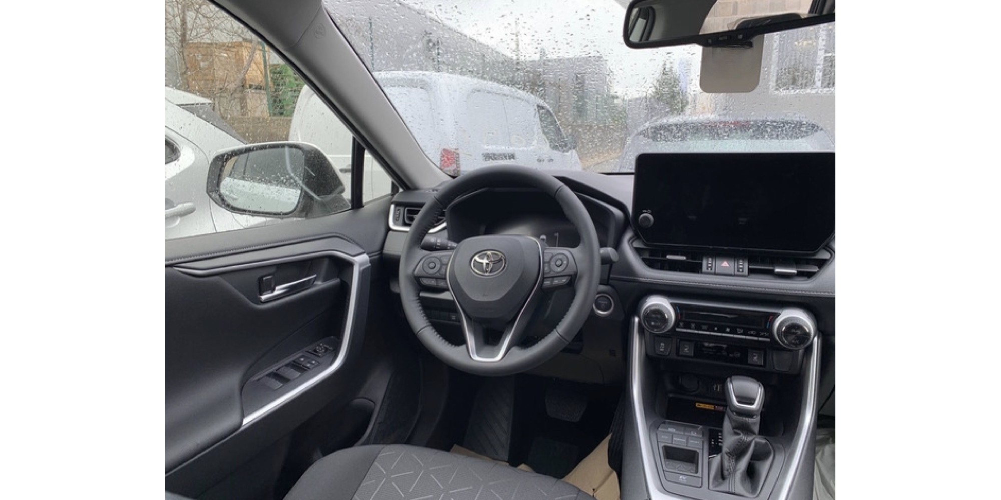 Toyota RAV4 Hybrid | Comfort and Efficiency Combined