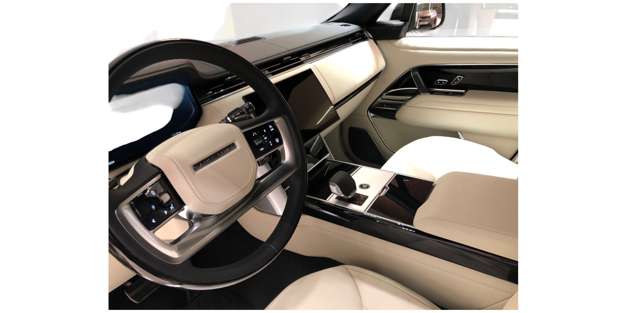Range Rover Autobiography | Refined Luxury SUV