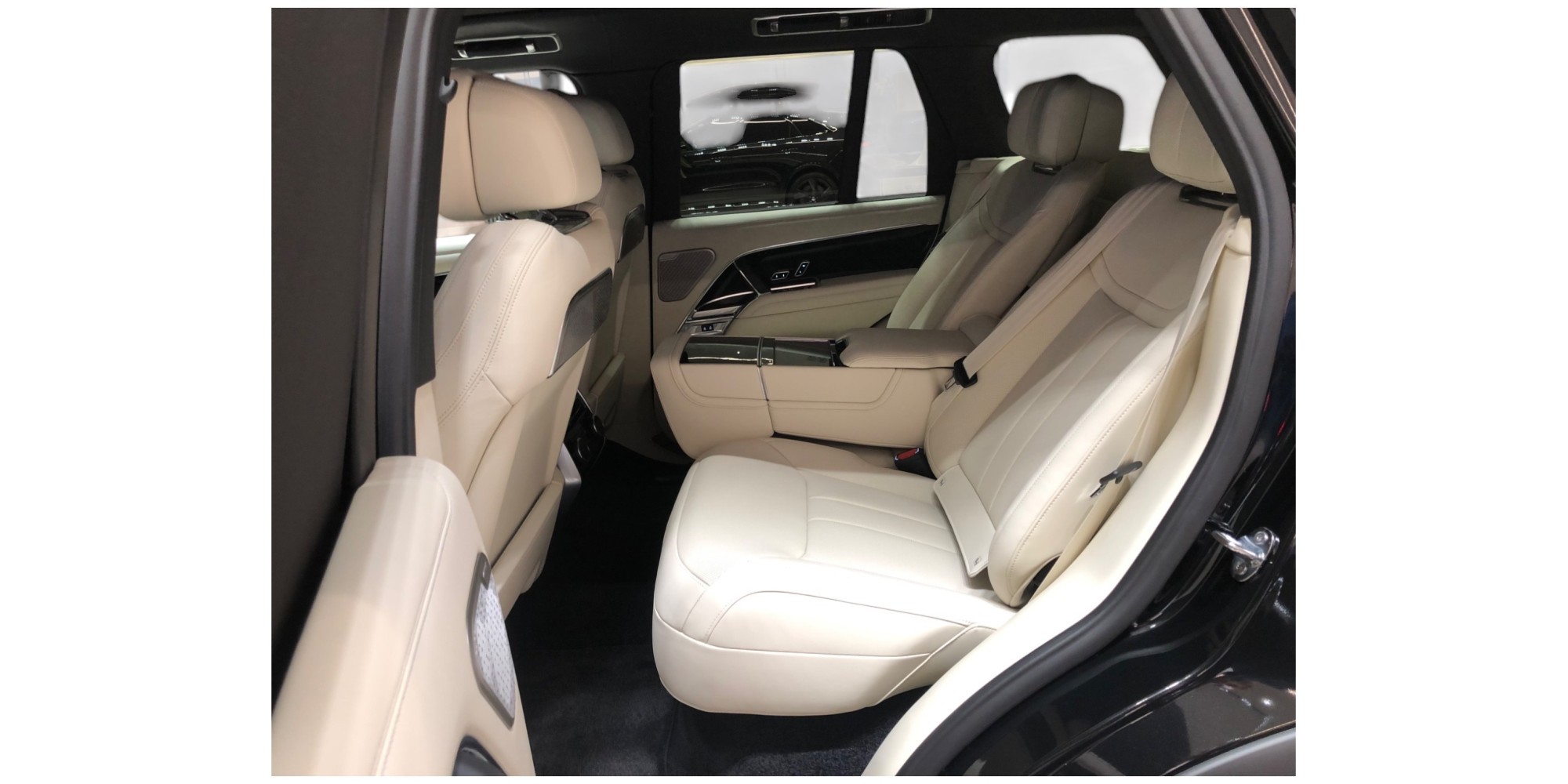 Range Rover Autobiography | Refined Luxury SUV
